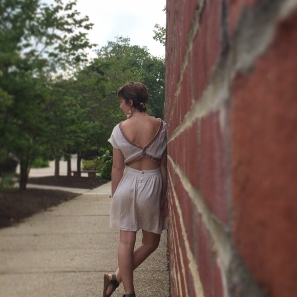 Meet your Posher, Geordan - Picture 5 of 8